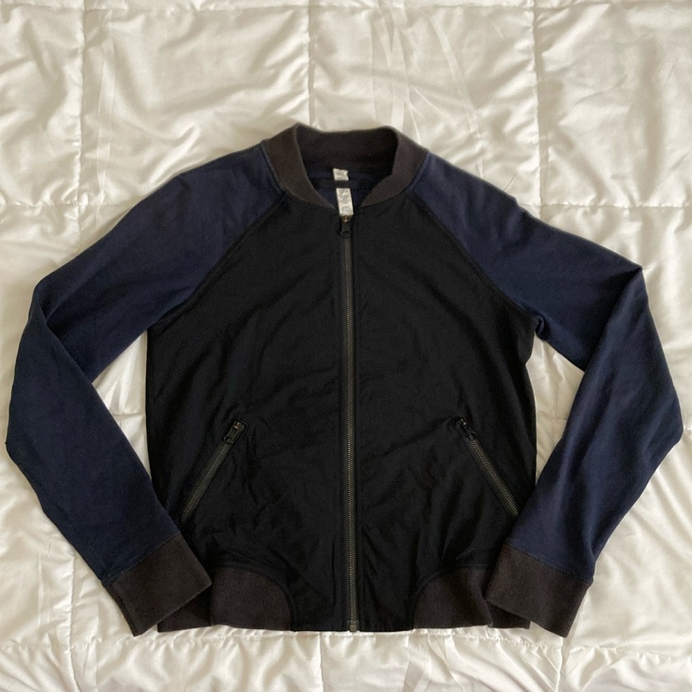 Lululemon Women’s 2-Tone Bomber Jacket Navy x Black Size 8
